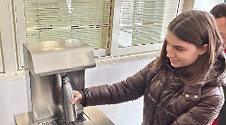 La rivoluzione dell'acqua consapevole, fontanelli nelle scuole per dire addio alla plastica