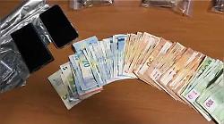 Il video dell'operazione della polizia: i due stranieri arrestati avevano 7.5 chili di droga