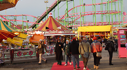 Arezzo, il ritorno del luna park: da decenni luogo di divertimento. Giostre e attrazioni per tutto gennaio 