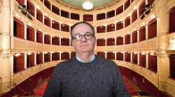 Citt&agrave; senza il teatro, il sindaco: "Vogliamo farlo splendere ma il Comune &egrave; solo comproprietario. Ecco il nostro piano" 