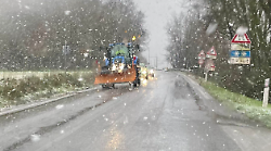 Scuole chiuse per neve e ghiaccio in alcuni comuni della provincia. Ad Arezzo riscaldamenti accesi in anticipo