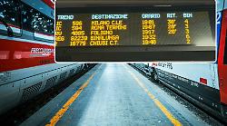 Treni in ritardo: &egrave; solo l'antipasto del fine settimana caos. Corse annullate, autobus sostitutivi e stazioni tagliate fuori