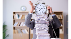 Calcio alla burocrazia: carta d&rsquo;identit&agrave; a vita, tessera elettorale digitale e Isee automatico. Lo Stato cambia volto (o forse no)