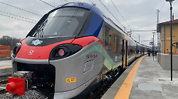 Sempre pi&ugrave; biglietti acquistati per viaggiare sui treni aretini: nel 2025 registrato un +3%. Nessun aumento delle tariffe