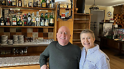 Lo storico ristorante pizzeria "Pietro" riapre dopo lungo stop. Lilia: "Ci siamo dovuti fermare, ora felici di riprendere l'attivit&agrave;"