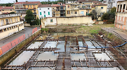 Topi nel cantiere e acqua negli scavi delle fondamenta: azioni anti degrado allo studio, il Comune fa ripartire l'iter per via Filzi