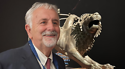 Chi &egrave; Vincenzo Ceccarelli, il politico scelto dal Pd  come candidato sindaco. Ma l'ultima parola spetta alla coalizione progressista