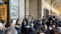 Fratelli d'Italia al bivio tra sostegno ad Angiolini Sugar ("Evento inatteso e strabiliante") e confronto con Comanducci - Gamurrini