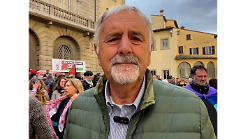 Vincenzo Ceccarelli candidato sindaco del campo largo: &egrave; ufficiale. Dialogo a oltranza con Donati. Sfida tutta in salita