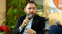 Terza corsia in A1, la proposta del sindaco Franci: "Realizzarla fino al casello Valdichiana e poi a Chiusi"