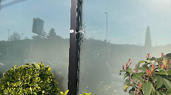 Omicidio a Olmo. Dopo gli spari, si allontana dal luogo del delitto e poi chiama il 112 per costituirsi 