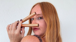 Anna Mineo a Da noi a ruota libera, chi &egrave; la ragazza che ha deciso di farsi amputare il piede malato e sogna le Paralimpiadi di Los Angeles. La malformazione trasformata in super potere