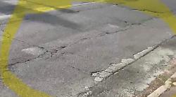 Arezzo, mamma Concetta: "Strisce pedonali inesistenti, dov'&egrave; la sicurezza per mio figlio ipovedente"