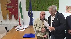 Chiusi della Verna: a 102 anni vende terreno al Comune. La promessa del sindaco