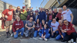 Arezzo - Torres, Orgoglio Amaranto: "Ogni tifoso, una bandiera. Fuori la voce". La visita di Manzo e Cutolo