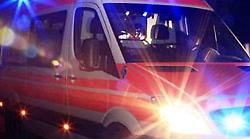 Due incidenti nella notte ad Arezzo e Tegoleto: feriti una donna e tre 20enni