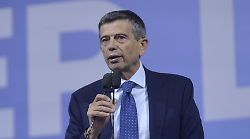 Il futuro dell'Europa e della politica: Maurizio Lupi apre la festa provinciale delle Acli di Arezzo