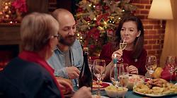 Natale 2025, gli italiani puntano su qualità e sostenibilità