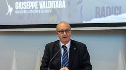 Valditara "Sul divieto uso dei social per under 16 decide il Parlamento"