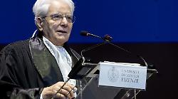 Mattarella "C'&egrave; la pretesa di agire al di fuori delle regole degli Stati"