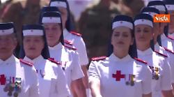 2 Giugno, le Crocerossine d'Italia sfilano alla parata ai Fori Imperiali