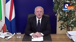 De Luca: "Musk con l'occhio nero? &Egrave; la conferma che Dio c'&egrave;"