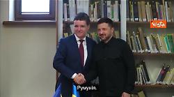 Zelensky ringrazia gli alleati con un video di tutti gli incontri avuti con i leader europei e non