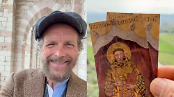 Jovanotti da San Francesco ad Assisi: "Speriamo ci protegga e porti un po' di pace in questo mondo pazzo". Il video