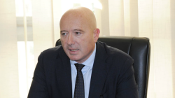 Aumento di capitale di 1,3 milioni e nuovi progetti per Arezzo Fiere e Congressi. Il presidente Ferrer Vannetti: "Servizi attenti e pi&ugrave; qualit&agrave;"