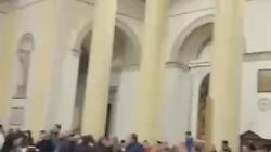 Pasqua, l'ingresso di corsa della statua del Cristo Risorto: &egrave; l'antica Volata di Castiglion Fiorentino