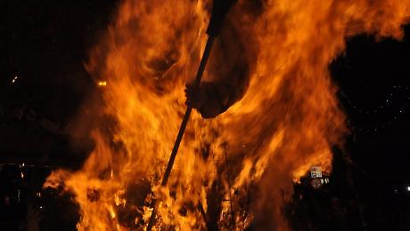 Il rogo del Befanone