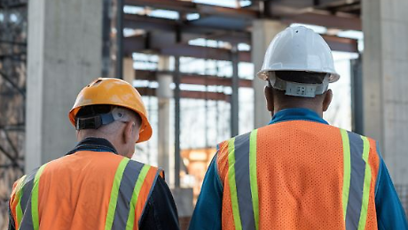 Immigrato e imprenditore: in 10 anni nell'Aretino aumento record delle aziende guidate da chi &egrave; nato all'estero