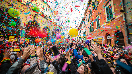 Il Carnevale e il cantiere vincitore dell'edizione dei record. Il sindaco: "Ottenere il riconoscimento dell'Unesco"