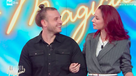 Nico da vittima dei bulli a testimonial ospite di Andrea Delogu racconta la sua storia su Rai 2 a La Porta Magica