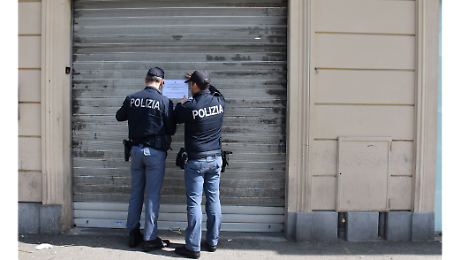 Pregiudicati nella sala scommesse e orari non rispettati: la Questura ordina chiusura per 15 giorni