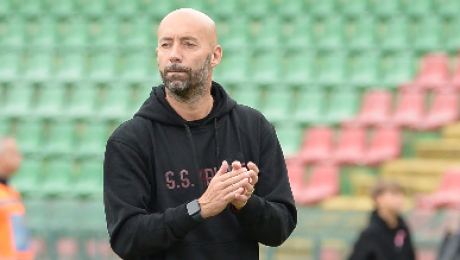 L'urlo di battaglia di Bucchi: "Contro il Pineto dobbiamo vincere tutti i contrasti e tutti i duelli"