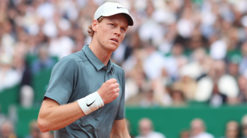Jannik Sinner principe di Montecarlo e di nuovo re della classifica Atp. Alkaraz ko 7-6, 6-3