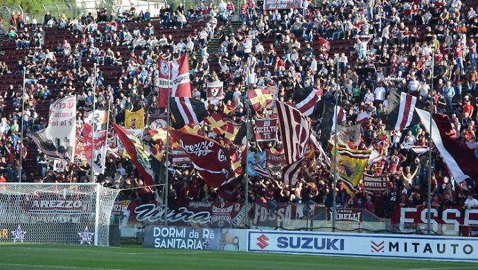 Via libera ai 550 biglietti in pi&ugrave; per Arezzo-Torres. Firmata l'ordinanza. Ecco quando scatta la vendita