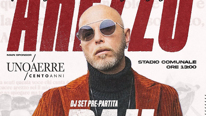 Pau dei Negrita canta prima della partita