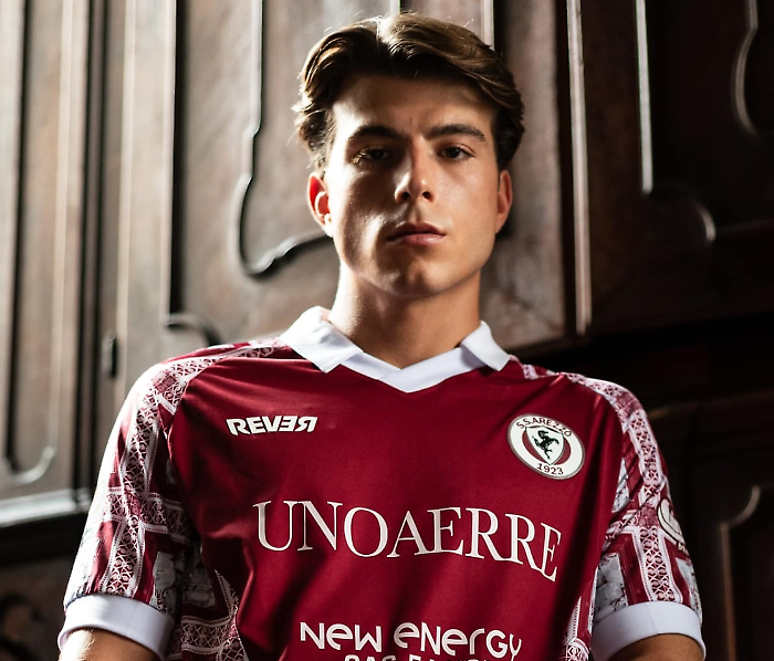 La maglia dell'Arezzo