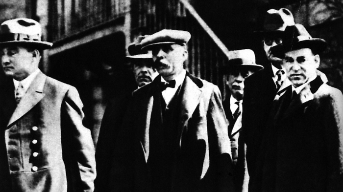 Oggi in tv venerd&igrave; 23 agosto su Rai Storia il racconto dell'esecuzione degli anarchici Sacco e Vanzetti