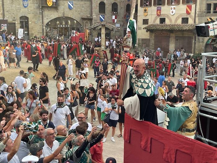 Sant'Andrea vince la 146esima Giostra del Saracino agli spareggi