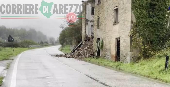 Arezzo, superstrada chiusa per incidente,  ma anche la viabilità alternativa. Le auto dalla Libbia
