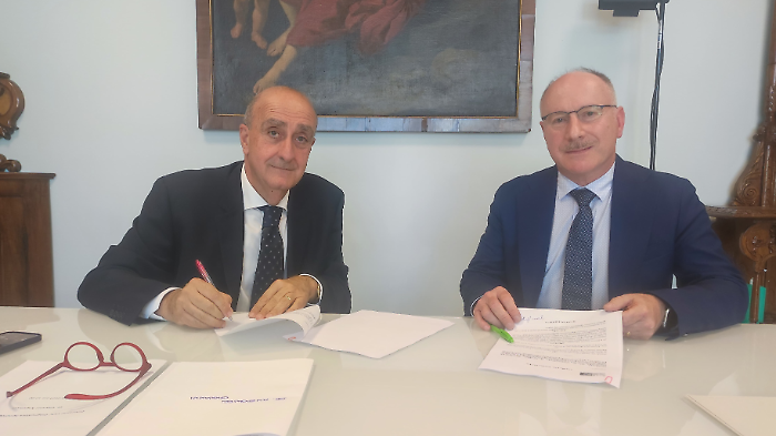 Il dg Antonio D'Urso e il dottor Giovanni Angiolucciottor 