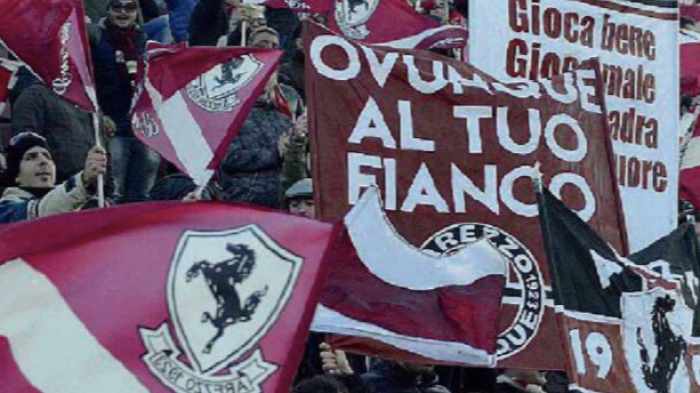 Calcio, l'Arezzo ospita l'Ascoli (17.30) con l'obiettivo di riprendere la sua marcia. Via al novembre di fuoco