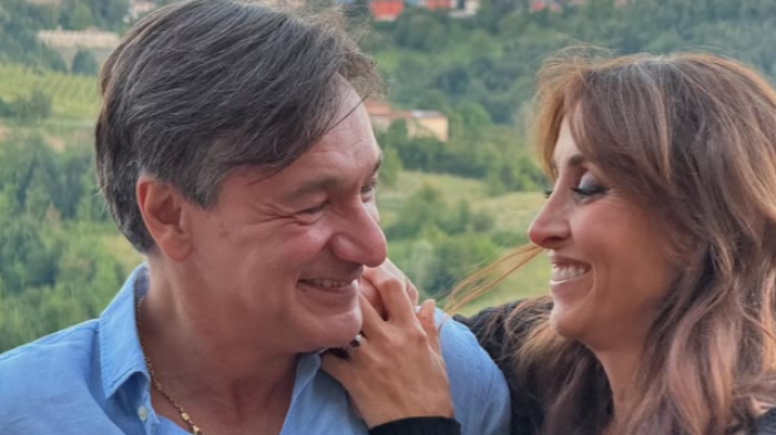 Benedetta Parodi e Fabio Caressa ospiti a Raiduo di Ale&Franz: chi sono i tre figli della coppia Matilde, Eleonora e Diego