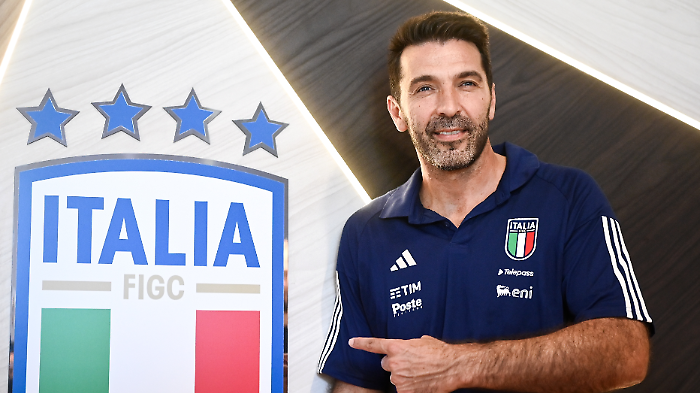 Gigi Buffon a Ballando con le Stelle: la carriera sportiva, i tradimenti e l'amore con Ilaria d'Amico