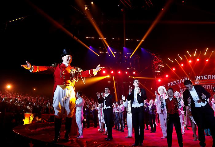 Festival del Circo di Montecarlo stasera in tv sabato 28 dicembre su Rai 1 con il commento di Serena Autieri: anticipazioni
