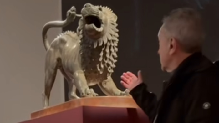 Pupo e la Chimera