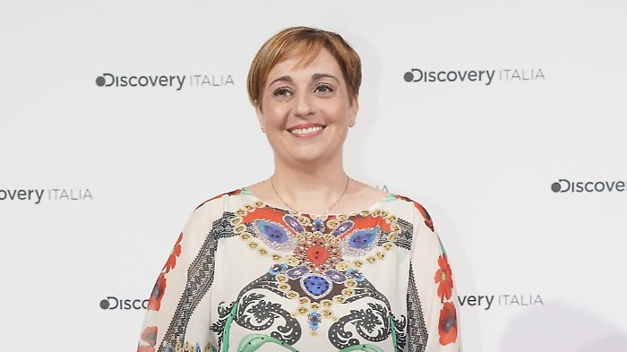  Benedetta Rossi ospite da Silvia Toffanin a Verissimo: il successo social, i problemi d'ansia e l'amore per il marito Marco